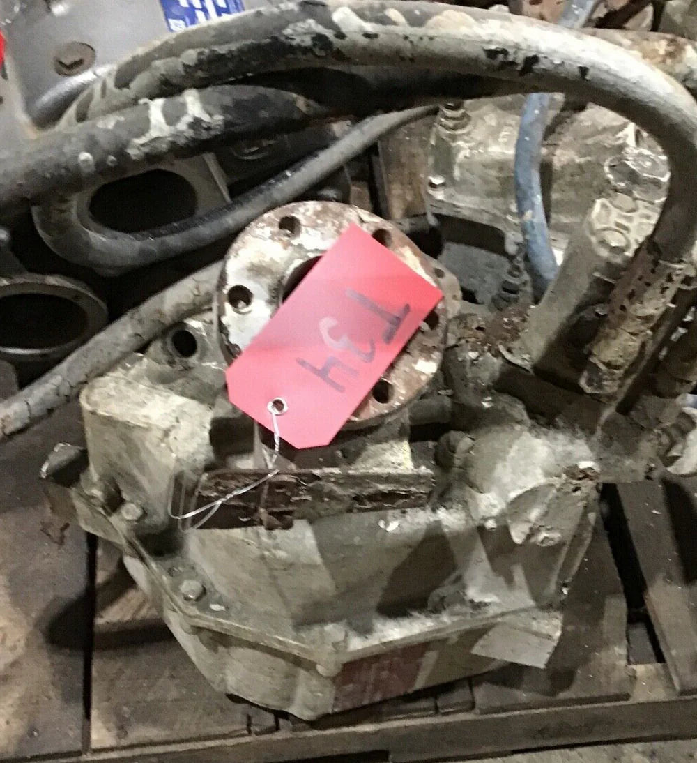 ZF LRM -220V MARINE TRANSMISSION w / 2 to 1 RATIO USED