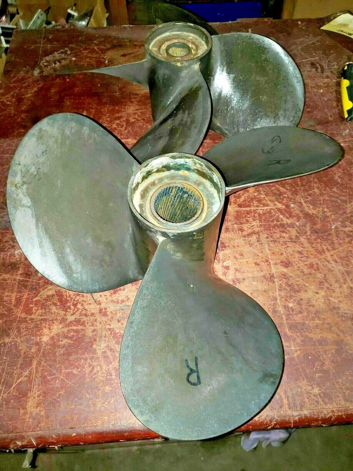 VOLVO PENTA DUO-PROP ( MATCHED SET ) OF DPH TYPE G-3 PROPELLERS 22898643